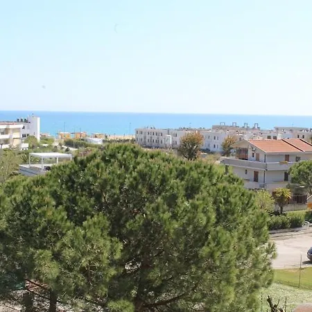 Trilo Bianca In Con Piscina Διαμέρισμα Marcelli